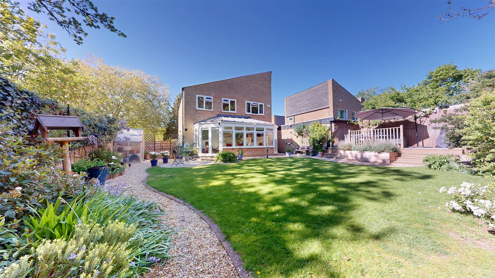 4 bed property in Ashfield, Milton Keynes
